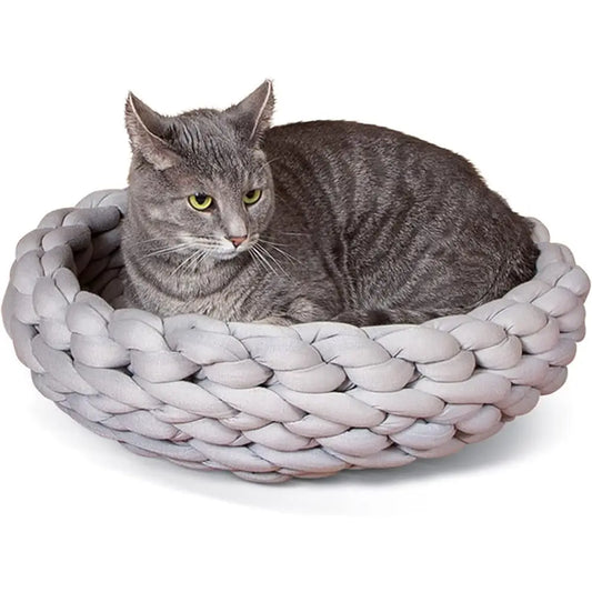 Soft Handwoven Knitted Polyester Round Pet Nest Bed Cave Shelter